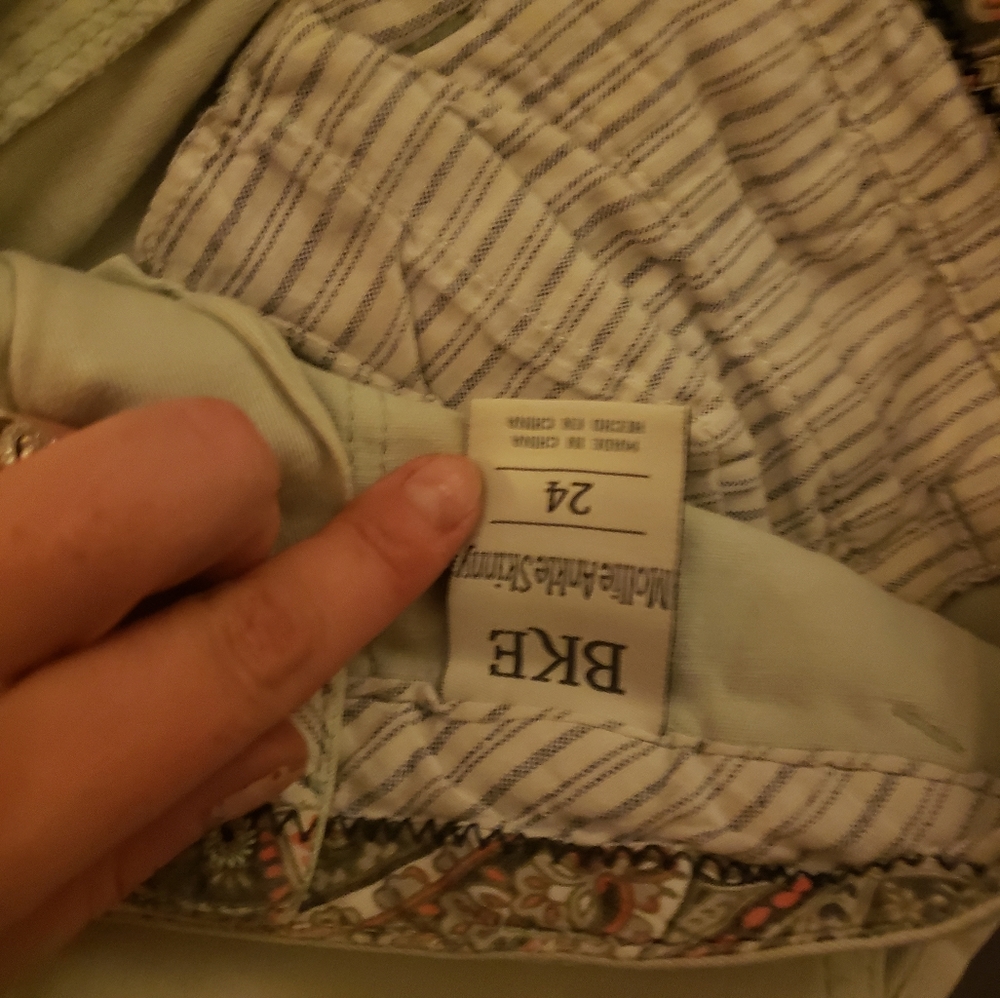 BKE cropped pants